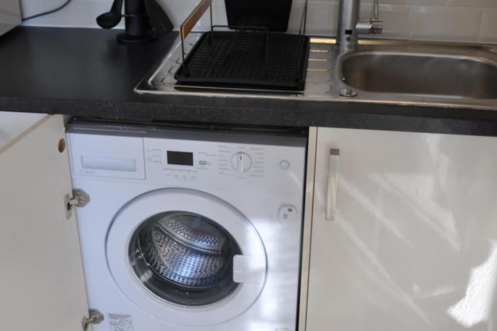 Modern Flat With Island Views In Heart Of Tenby Luaran gambar