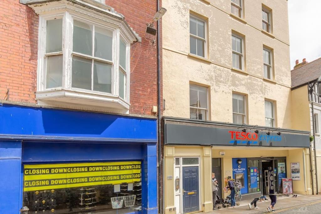 Modern Flat With Island Views In Heart Of Tenby Luaran gambar